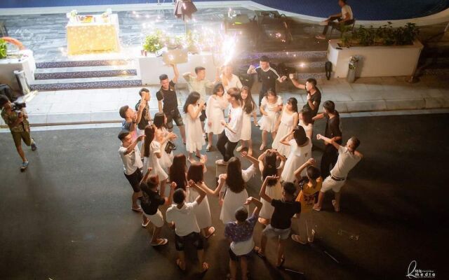 BBQ Villa & Hostel Ha Long