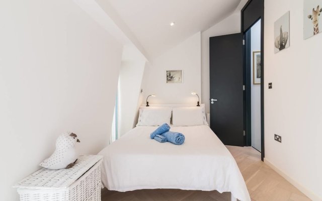Beautiful Modern 2 Bedroom Flat in Putney