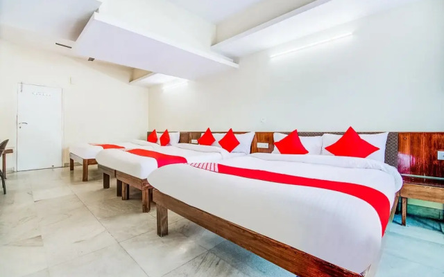 Oyo Flagship 36730 Hotel Mittal Residency