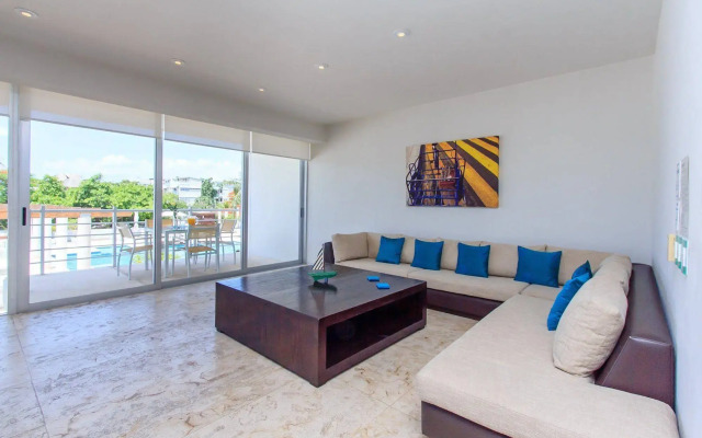 Magia Beachside by Bric