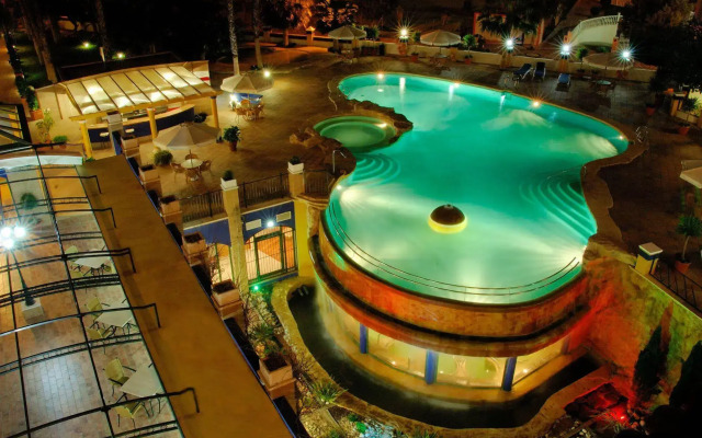 Hotel La Laguna Spa And Golf