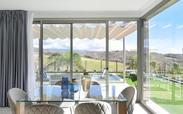 Los Dragos Salobre Golf Villas 3