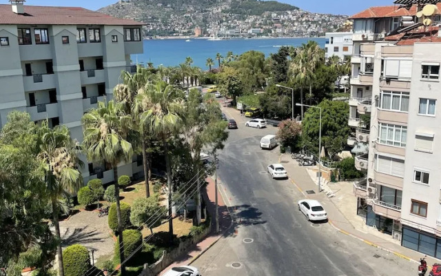 Green Garden City Luxury Apart