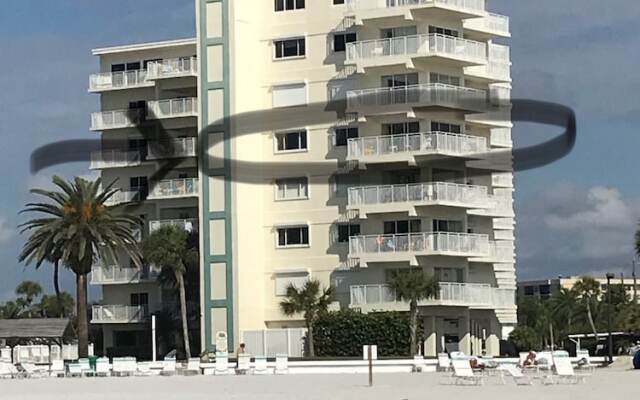 Jamaica Royale 501 - 3 Br Condo