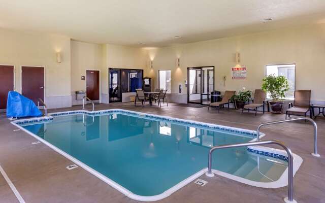 Best Western Plus Springfield Airport Inn