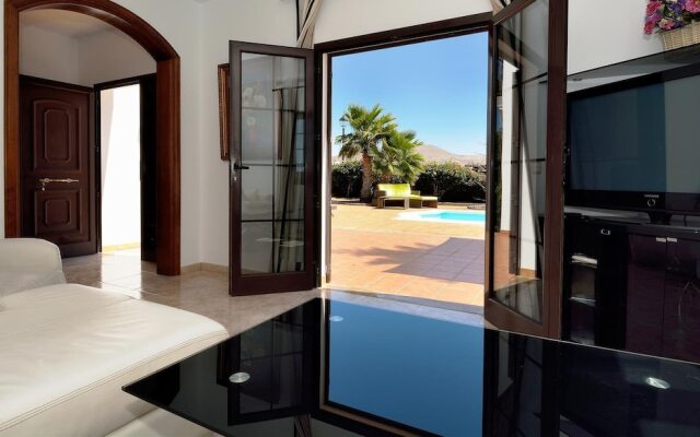 Villa Timanfaya