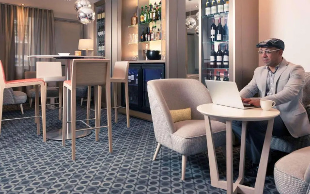 Mercure Paris Montparnasse Raspail