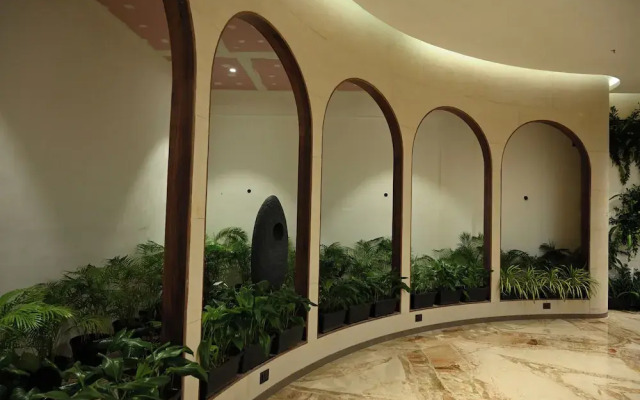 0484 Aero Lounge - Terminal 2, Cochin Airport Hotel