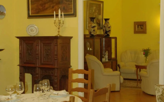 Le Blason B&B