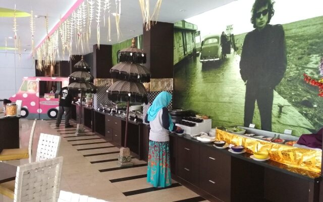 Seminyak Garden Hotel