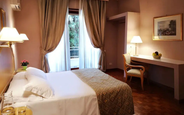 Aurelia Residence