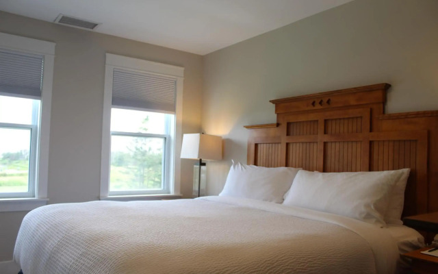 Rodd Crowbush Golf & Beach Resort