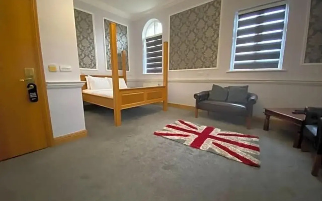SK Baylis house hotel