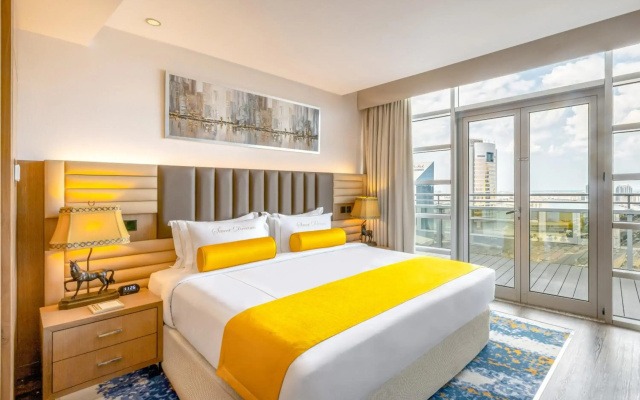Отель Mövenpick Dubai Creek