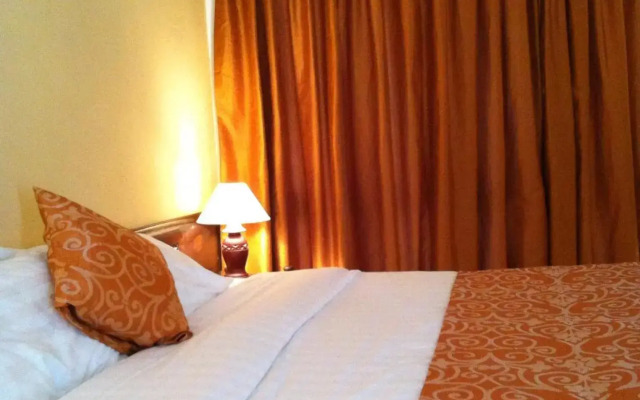 Kenya Bay Beach Hotel