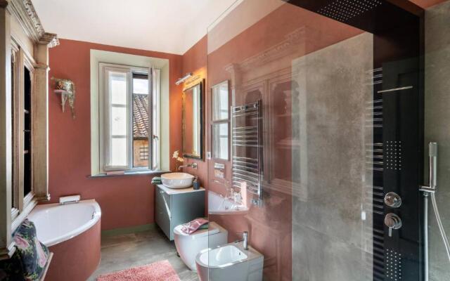 "luxury House In Populonia Above The Sea"