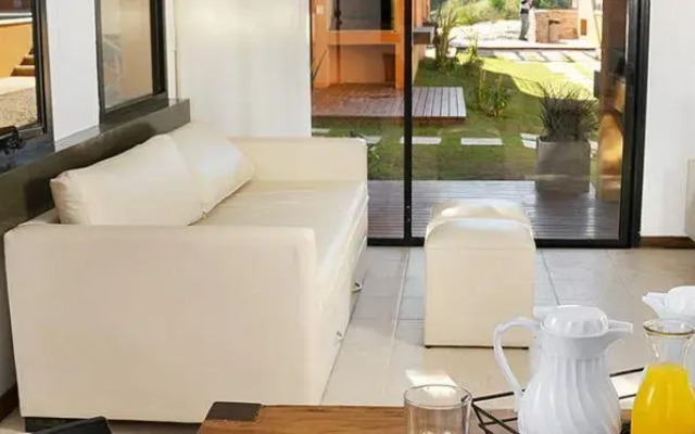 Meca Playa Apart & Spa