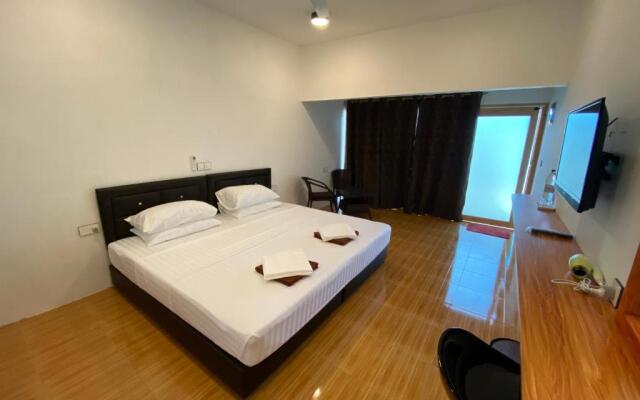 Thoddoo White Sand Inn