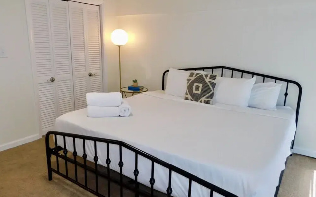 The Lofts at 107