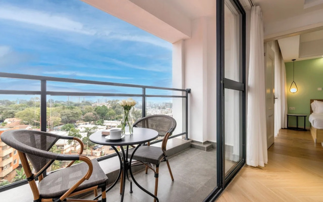 Laurel Hill Suites