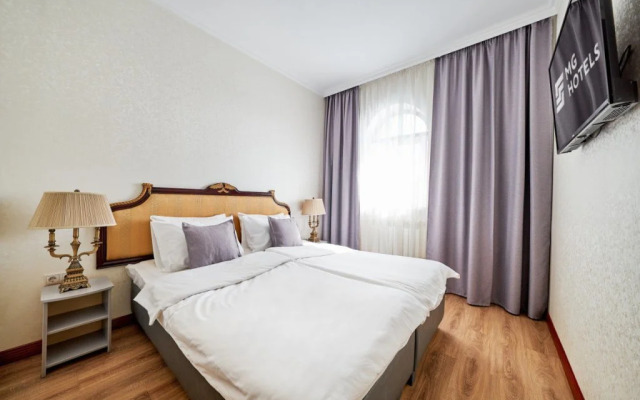 Kartmazovo House Hotel