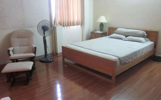 Smiley Apartment 2