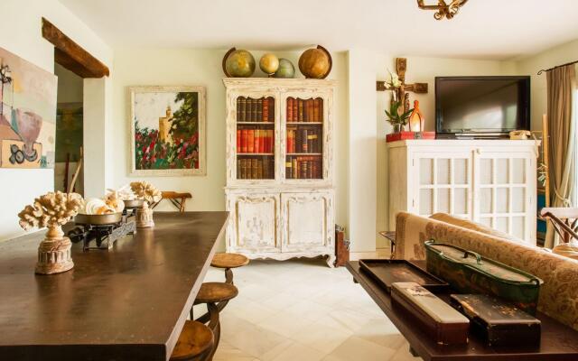 Pretty Apartment in San Roque near River