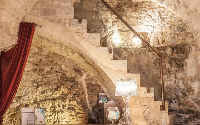 Locanda Don Serafino Historical Boutique Hotel