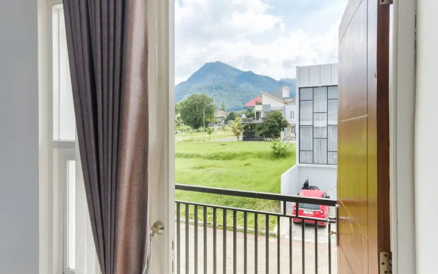 TwoSpaces Living at Panorama Villas