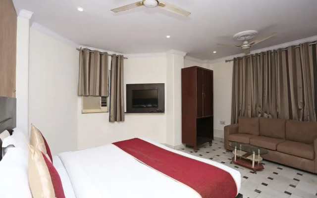 OYO 9629 Pearl International