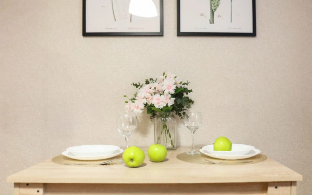 Пять звезд на Ленина 48