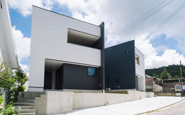 Urban Villa Resort Onna