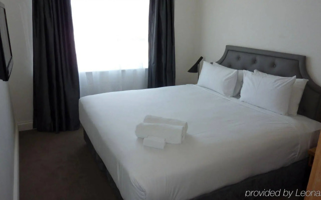 Pensione Hotel Perth