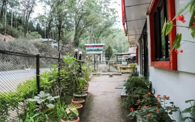 OYO 10641 Hotel Misty Hills