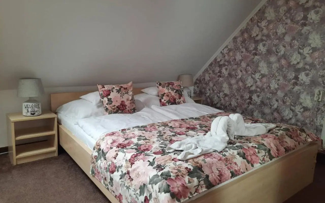Kék Lagúna Apartmanok