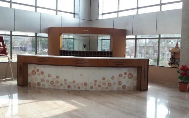 Biznotel by Pride Bharuch