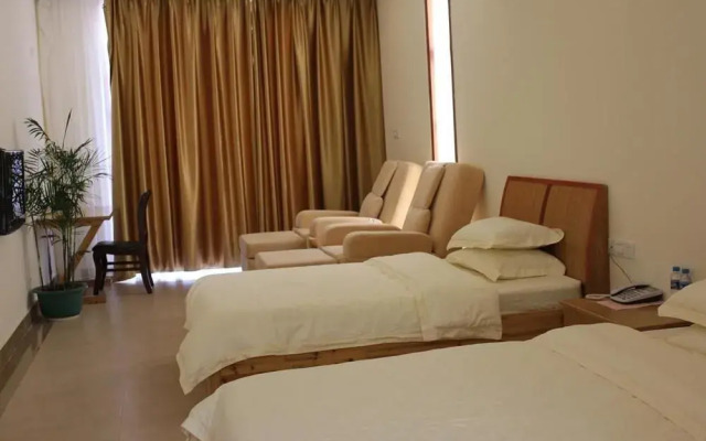 Yichang Changyang North Island Hotel