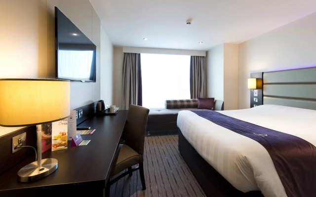 Premier Inn Bournemouth East Cliff