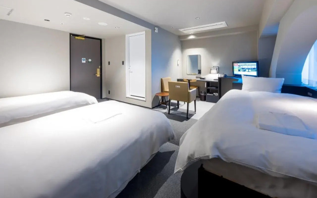 New Osaka Hotel
