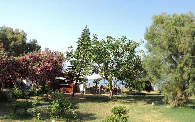 Thodorou Village