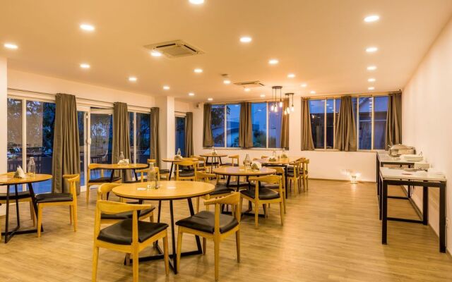 OYO Townhouse 025 Garuda Mall Bangalore
