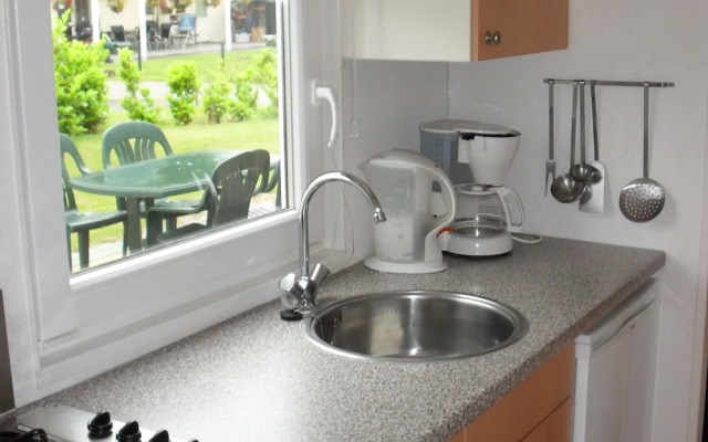 Detached Chalet With Garden and Wifi in Limburg