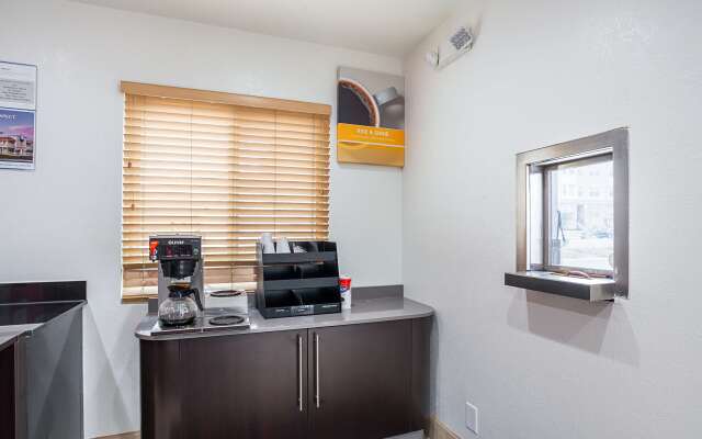 Motel 6 Ventura, CA - Downtown