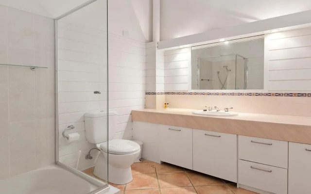 Little Cove Townhouse 12 Pandanus Street 14