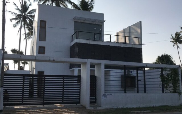 White Sand Villa Hikkaduwa