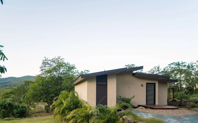 Seclude Rainforest Retreat