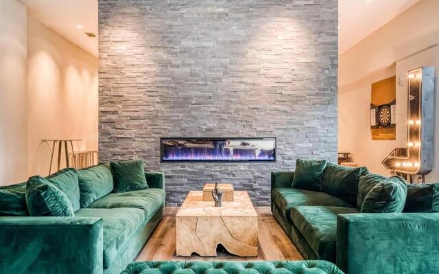 Lodgeur at Mid Main Lofts