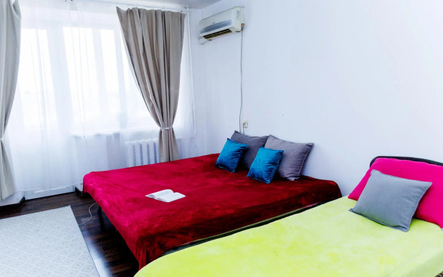 Апартаменты Крымск-Апарт на улице Карла Либкнехта 20