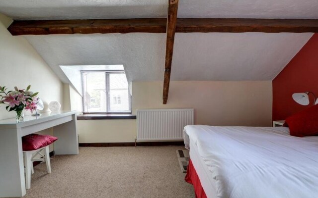 Mill Court Swimbridge