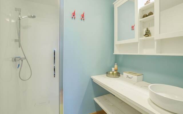 Charming Holiday Home in Seloignes with Garden
